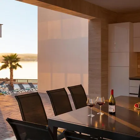 Appartamento In With Sea View, Terrace, Air Conditioning, Wifi 5176-6 *