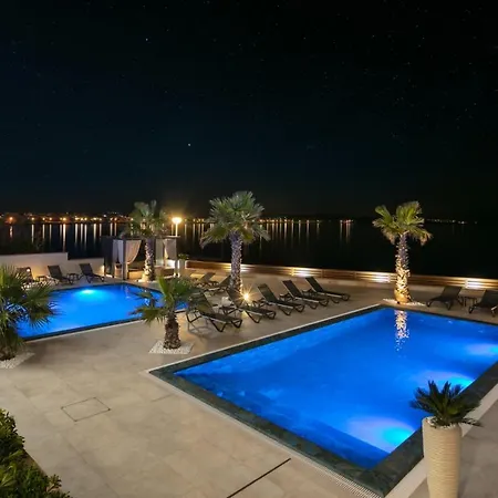 In With Sea View, Terrace, Air Conditioning, Wifi 5176-6 Vir